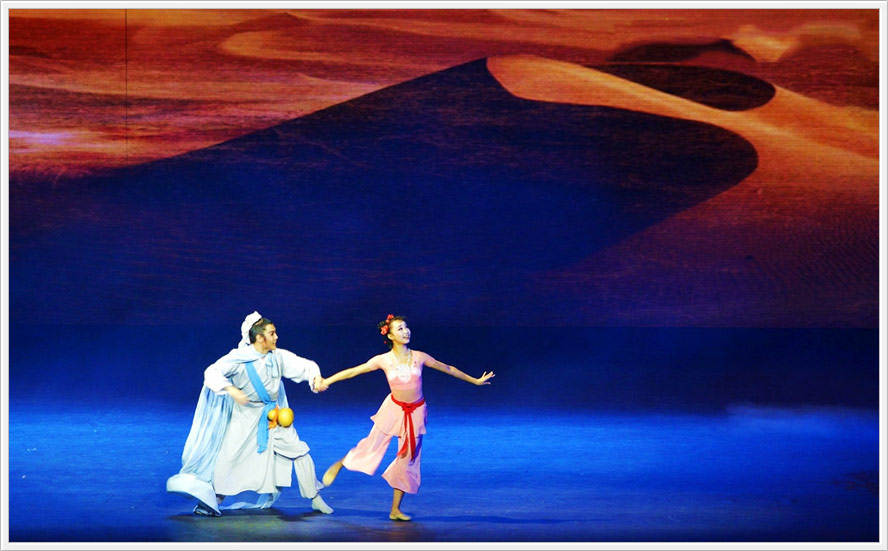 中国舞剧《丝路花雨》 多媒体舞美 数虎图像